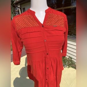 LYMI Esteem Women’s Large Long Sleeve Top with Buttons and Stylish Front Pattern